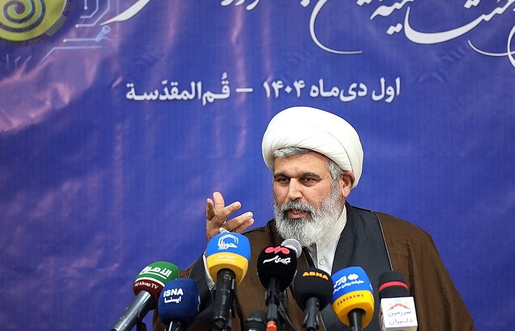 قالب-های-جذاب-هنری-ابزار-دشمن-در-جنگ-شناختی-است