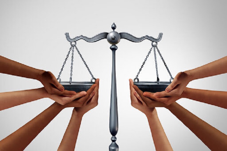 چرا «ما» بدون عدالت متولد نمی‌شود؟